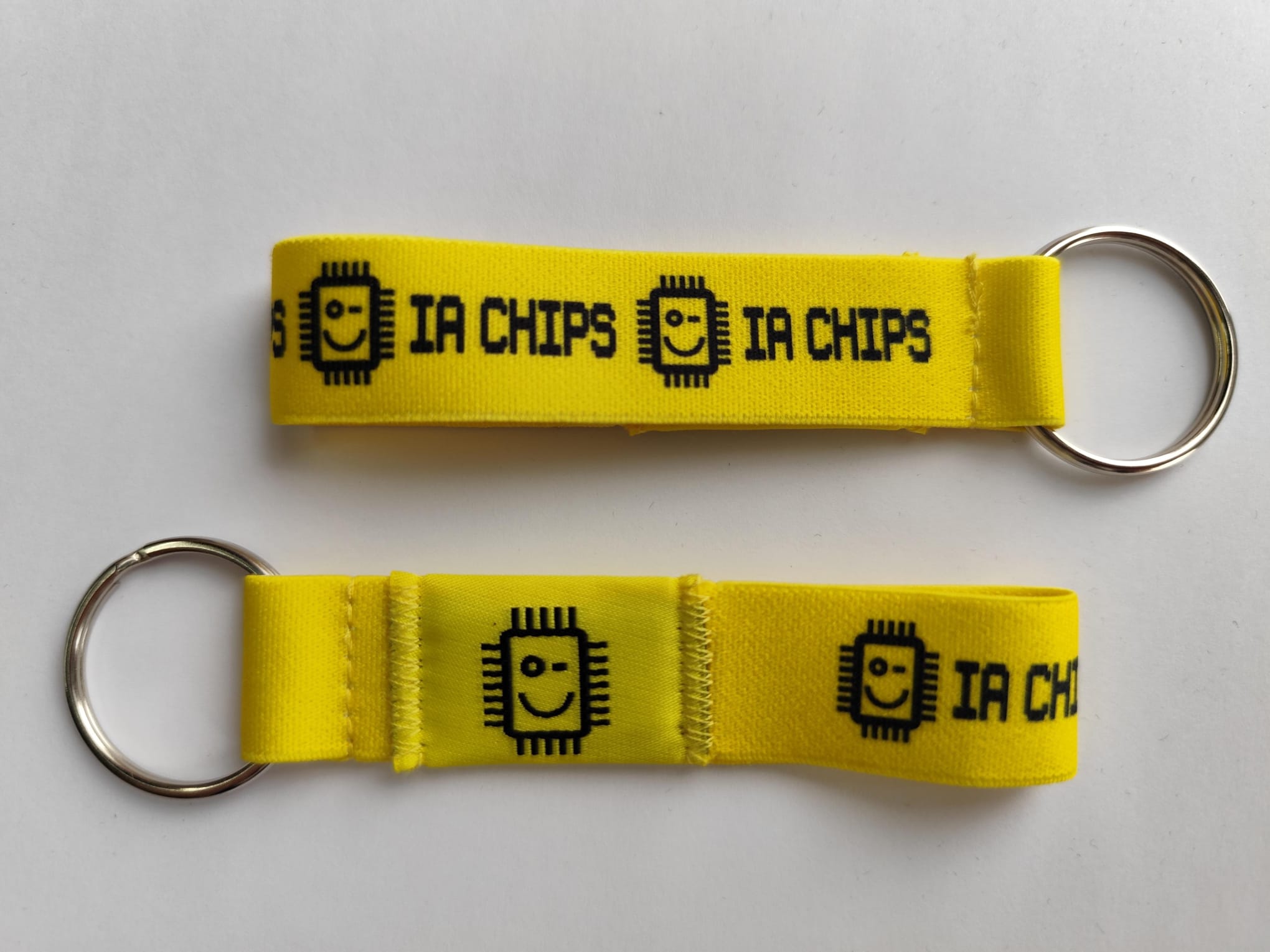 IA CHIP nfc  LLAVERO ELASTICO