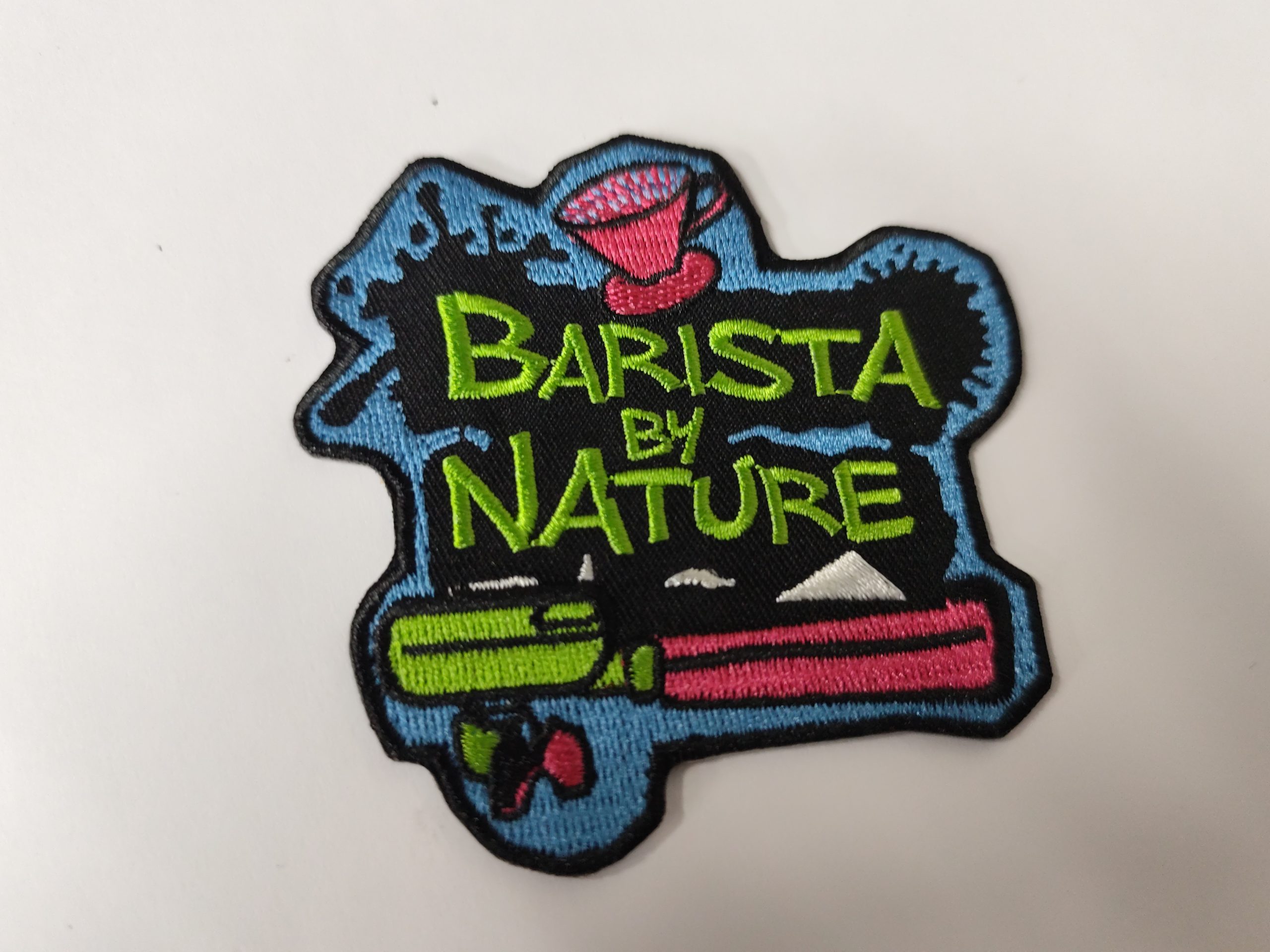 PARCHE BORDADO CON Termoadhesivo