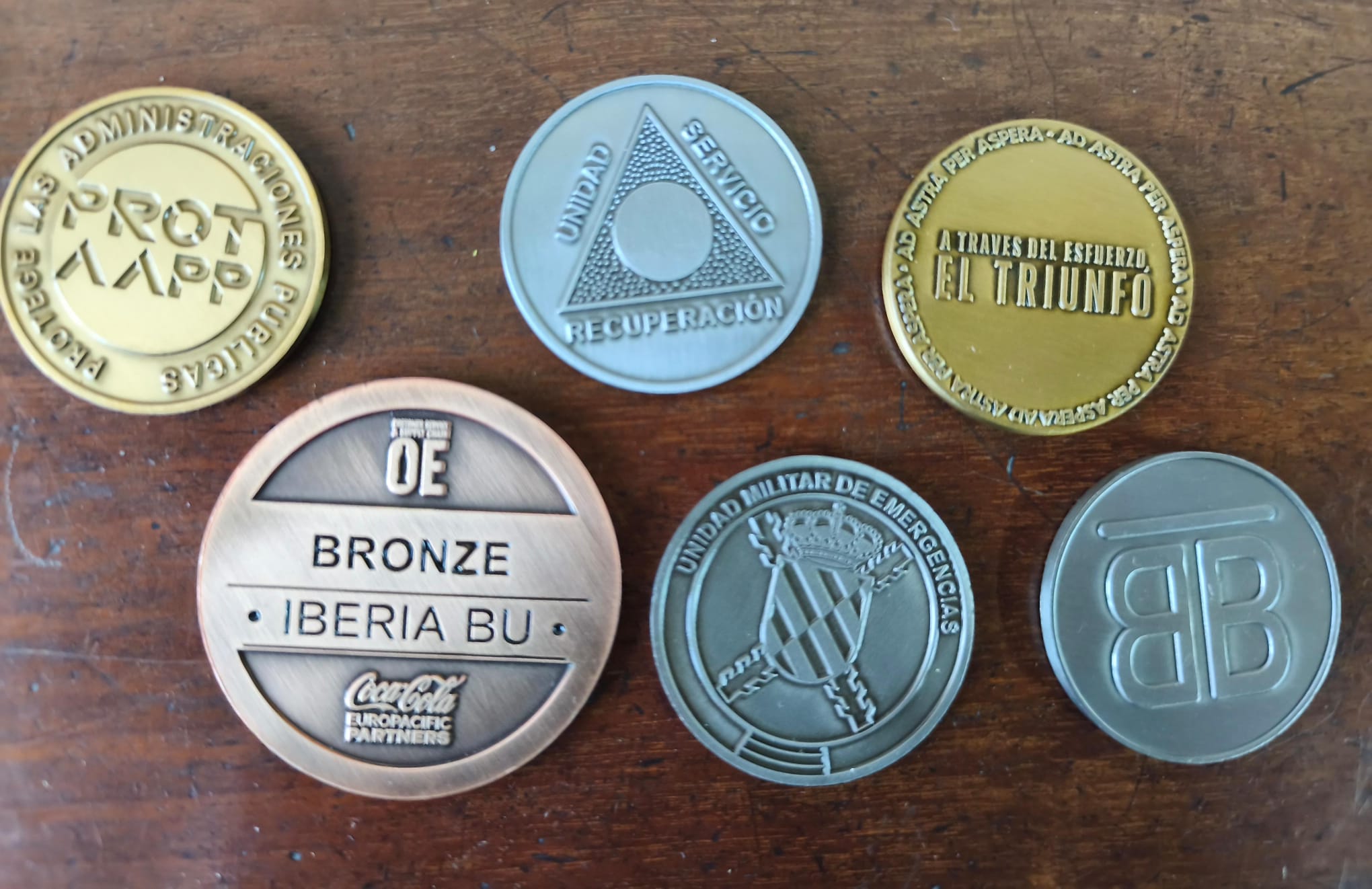 MONEDAS 2D 40x3mm dos caras sin colores